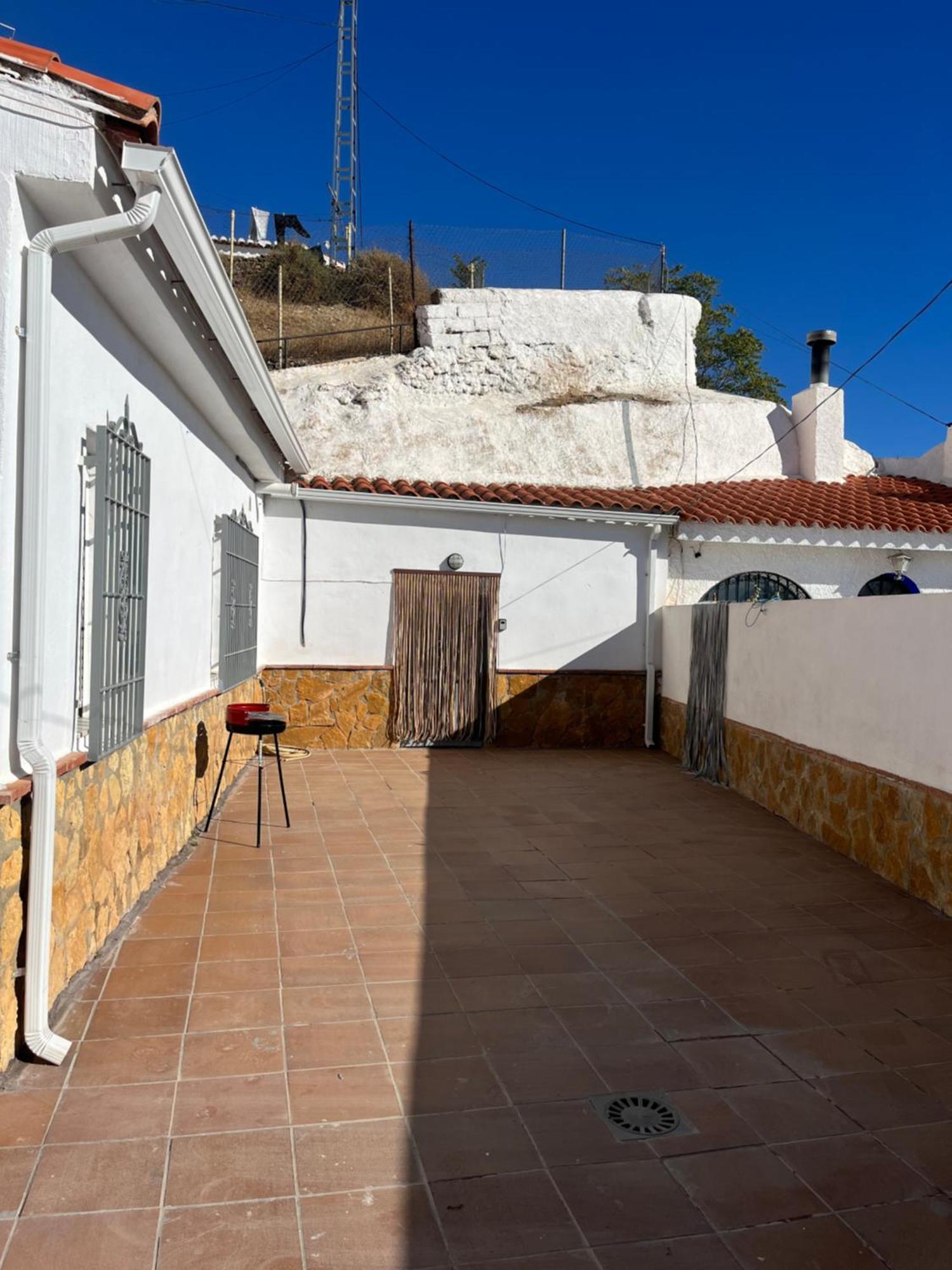 Casa Cueva La Estacion